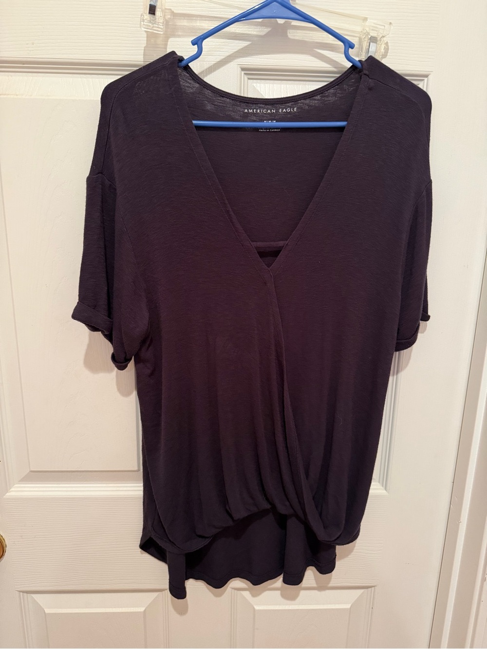American Eagle Black Charcoal V Neck Top Size M